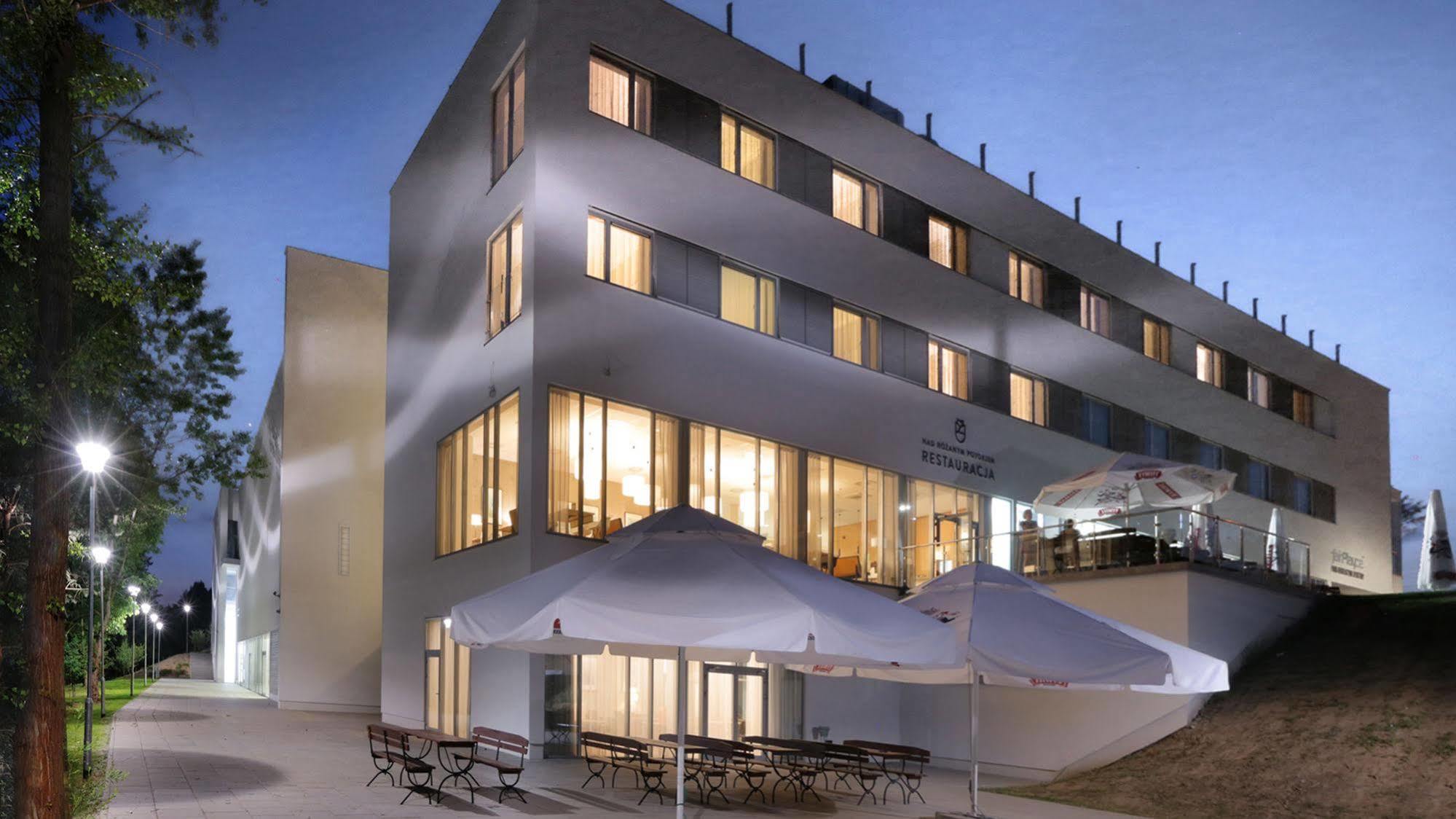 Hotel Fairplayce Posen Exterior foto